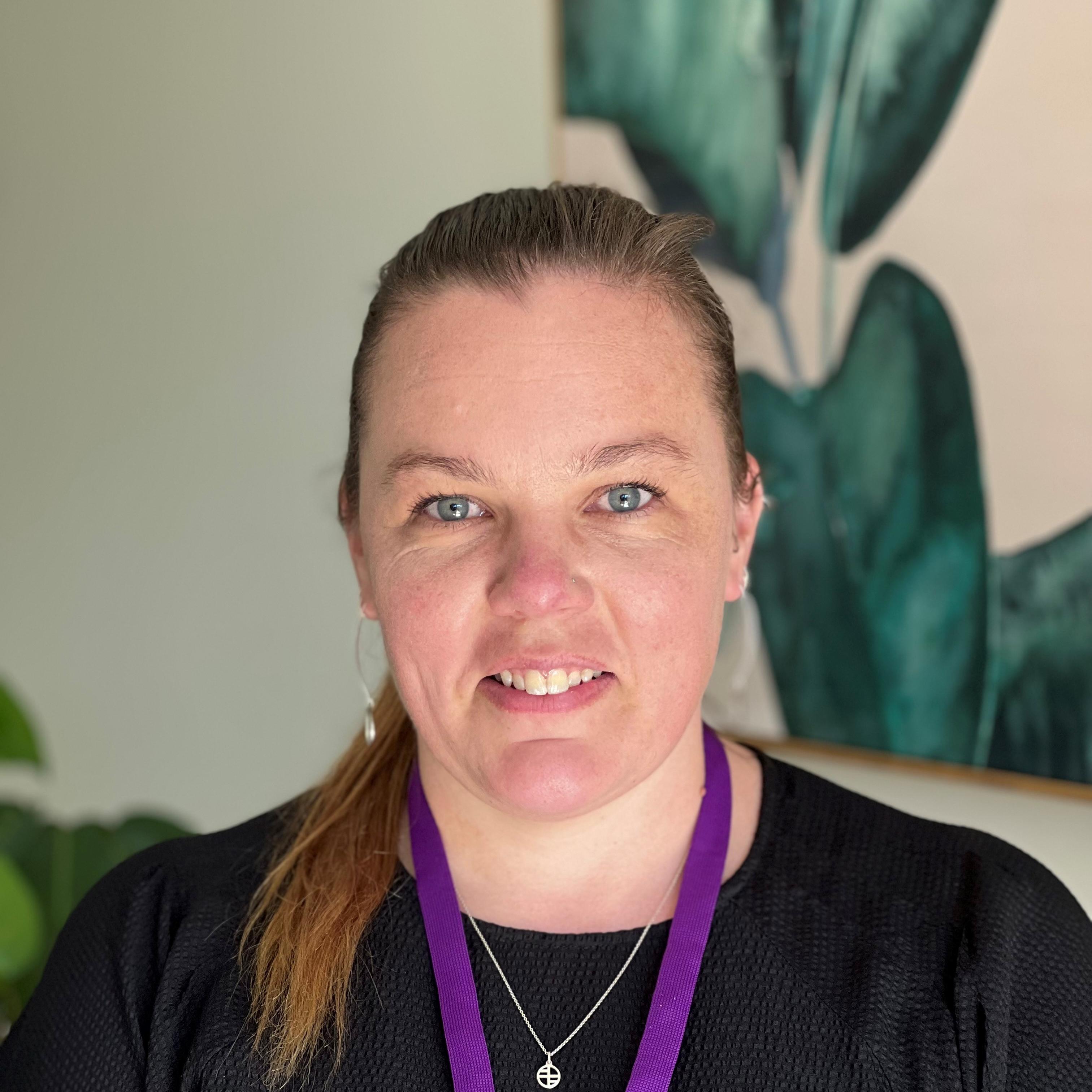 GHFP - Peta, Receptionist